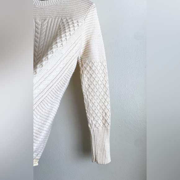 Banana Republic Mohair Wool Cream Cable Knit Pullover Crew Sweater Relaxed Fit S - Picture 5 of 10